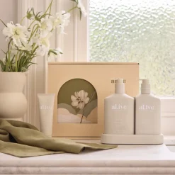 al.ive body DUO Retreat + Hand