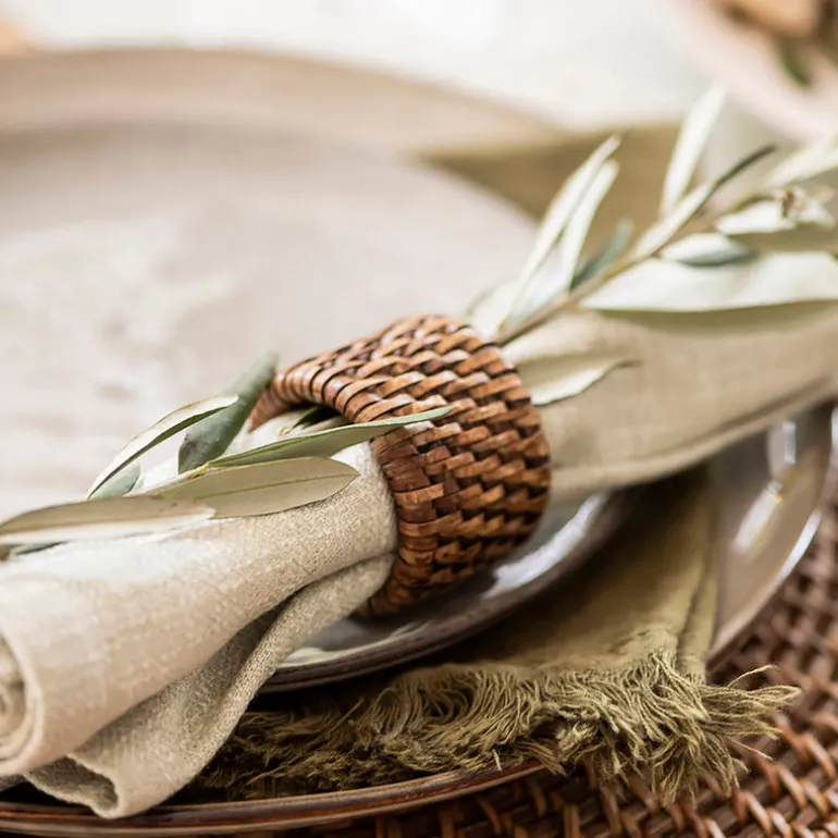 Dark Brown Rattan Napkin Ring Set/4