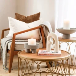 White Pillar Cande 10x15